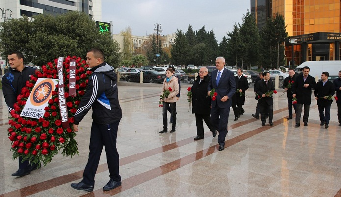 Participants of Gold Grand-Prix tournament visits H. Aliyev monument